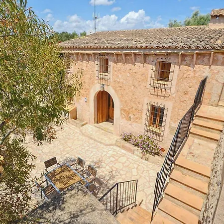 Gemuetlich Eingerichtetes Mit Pool In Der Naehe Von Porto Cristo Holiday home *
